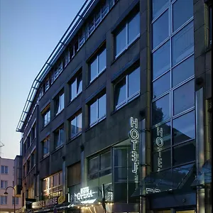 3* Hotel Opera